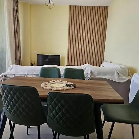 Jacuzzi 157-d Gc Apartment