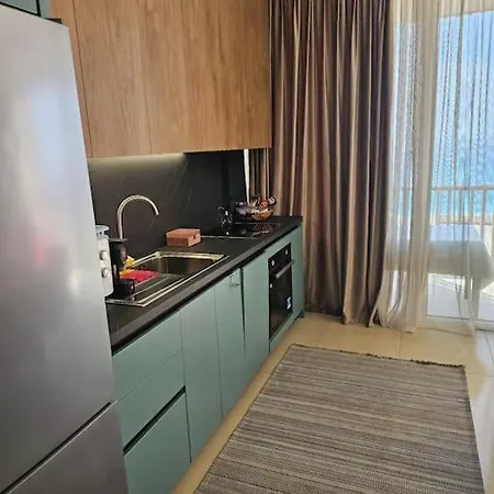 Apartment Jacuzzi 157-d Gc *