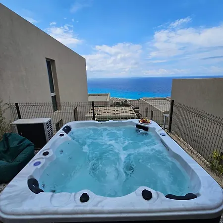 Jacuzzi 157-d Gc Apartment Palase